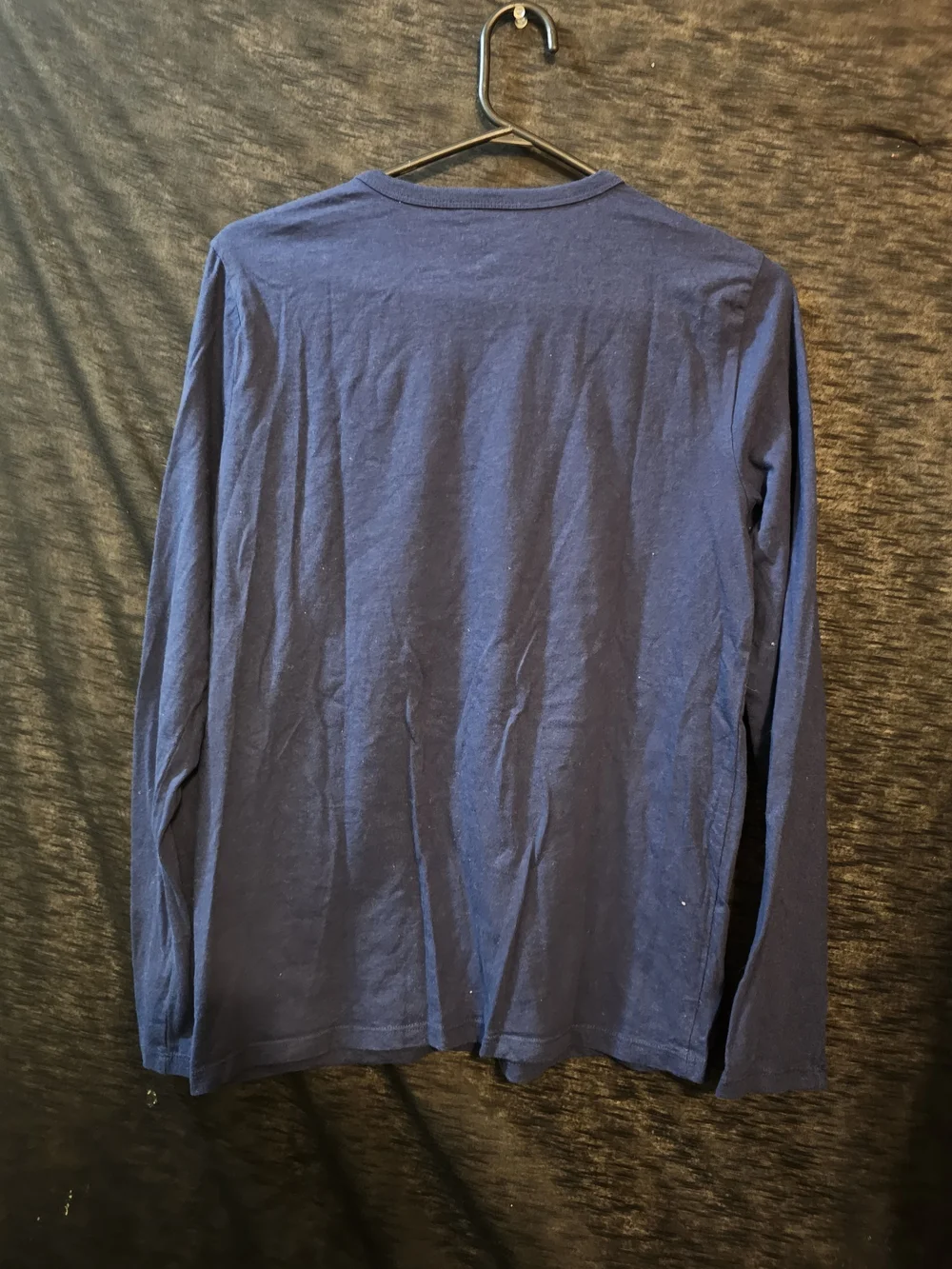 GAP Kids Long-Sleeve Logo Tee in Navy